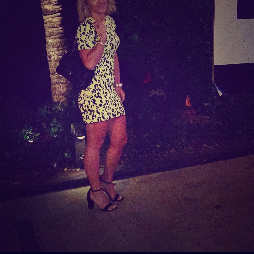 Zara lime green leopard set